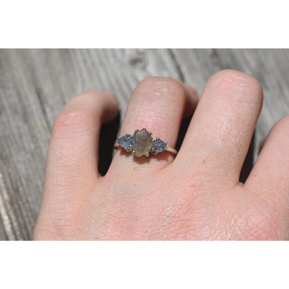 Labradorite and Montana Sapphire engagement ring raw stone ring alternanative - Picture 2 of 7